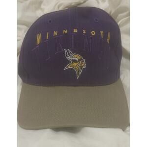 Vintage Minnesota Vikings Snapback Hat NFL